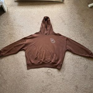 brown pac-sun hoodie with smiley face